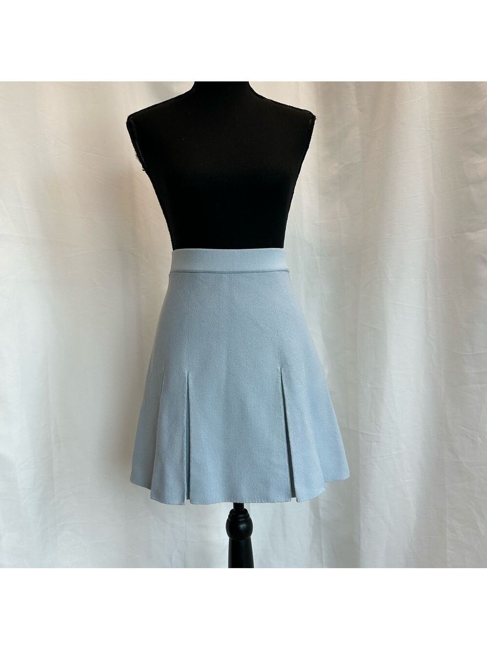 Zara light pastel blue knit box pleated mini skirt skater a-line Sz L NWOT